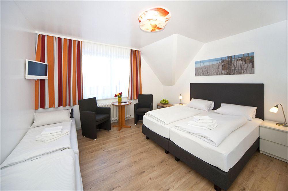 Hotel Meerzeit Шарбойц Экстерьер фото